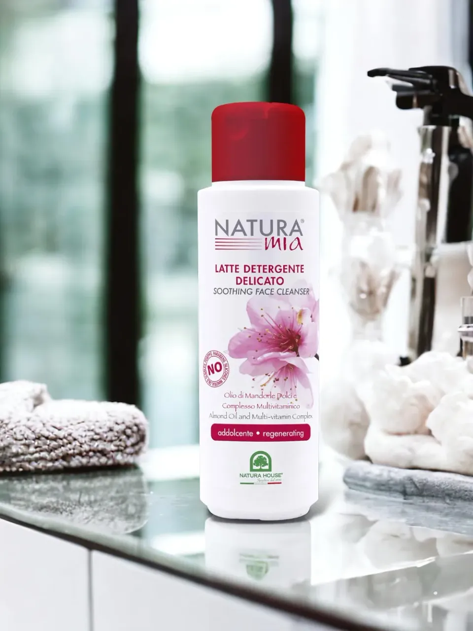Natura Mia delicate reinigingsmelk 250ml amandelolie zacht