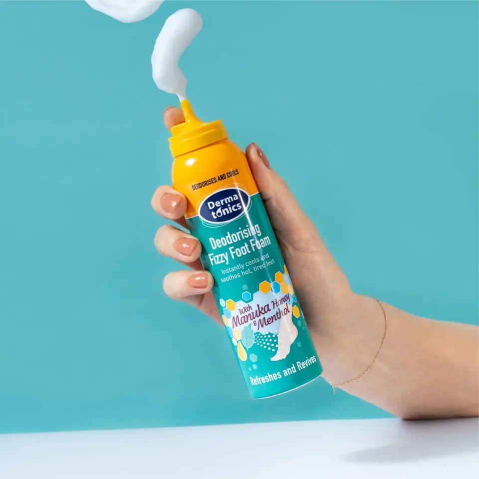 Dermatonics Fizzy Foot Foam voetschuim menthol koelend